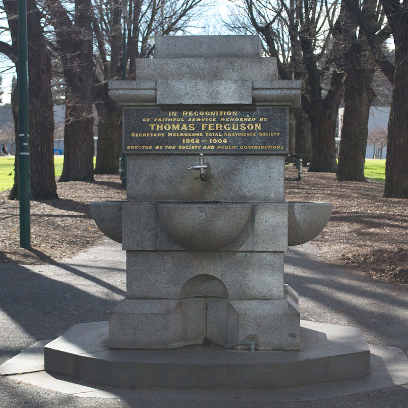 Outdoor-collections_Monument-and-water-fountain